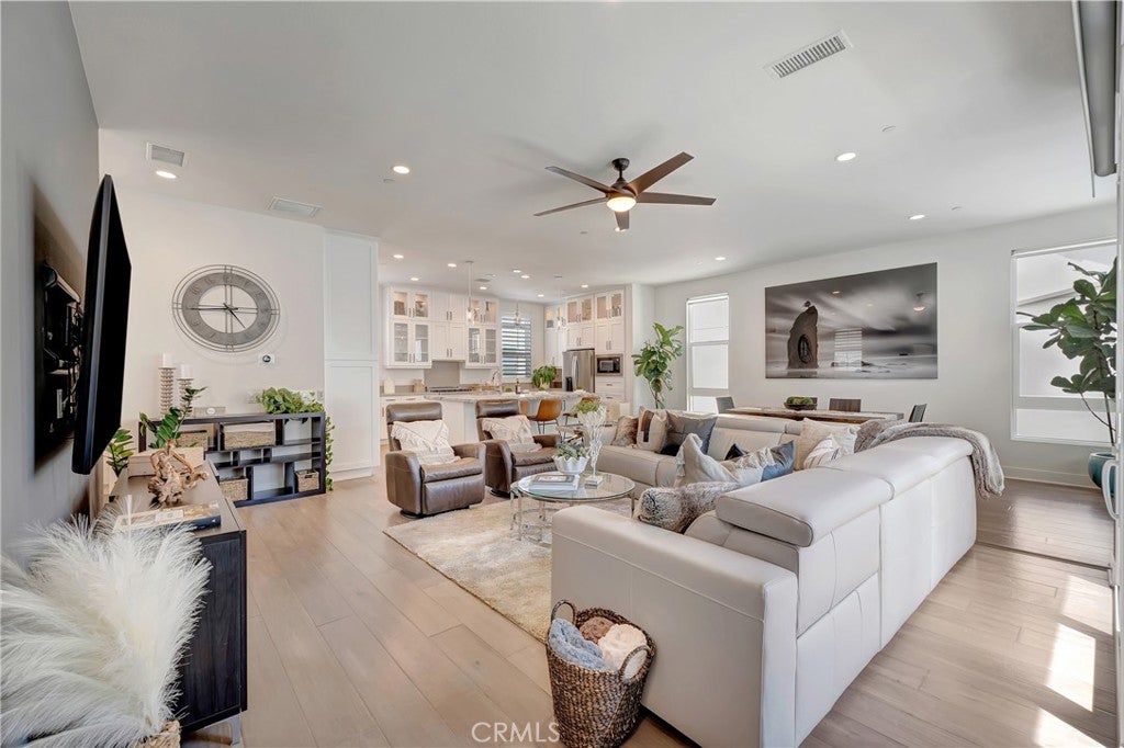 2105 Two Harbors Circle