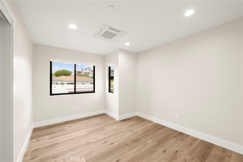 Bay Park - Residential