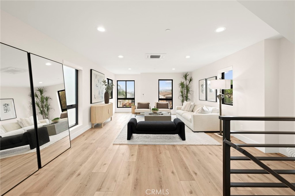 Bay Park - Residential