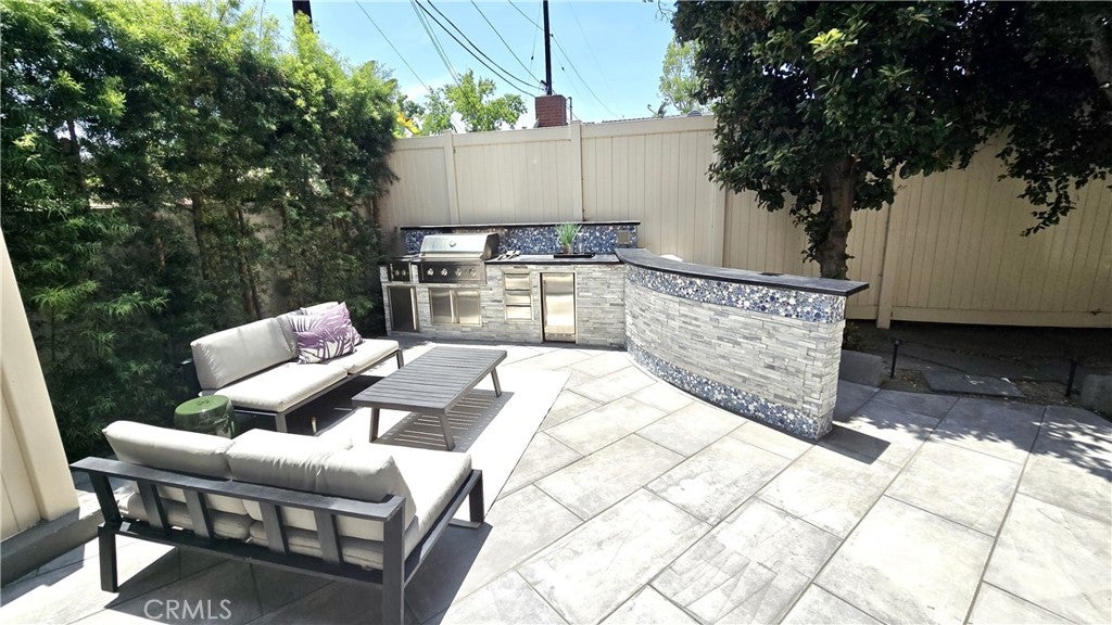 533 Daniel Freeman Circle