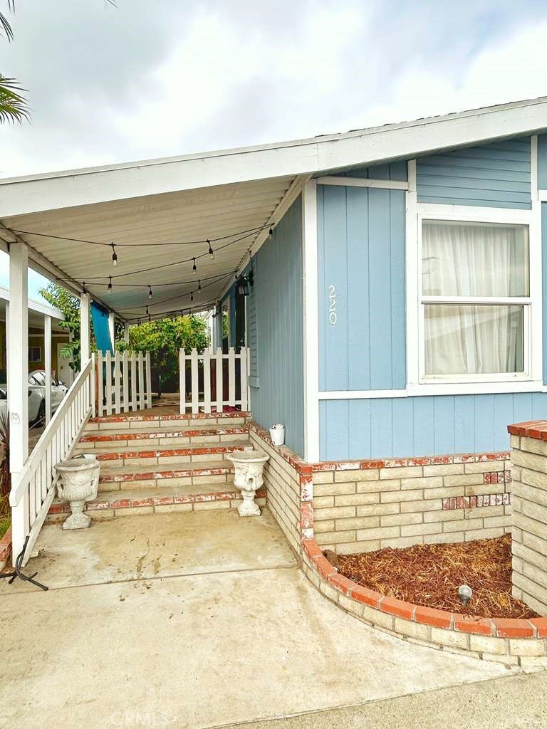 12300 W Lilac Avenue 220
