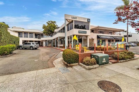 1237 Camino Del Mar Del Mar CA 92014