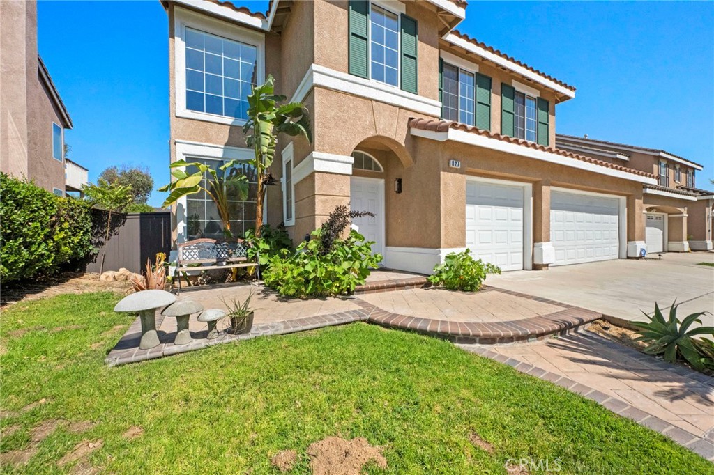 827 La Cadena Lane