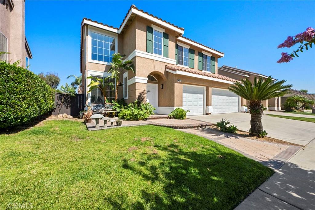 827 La Cadena Lane