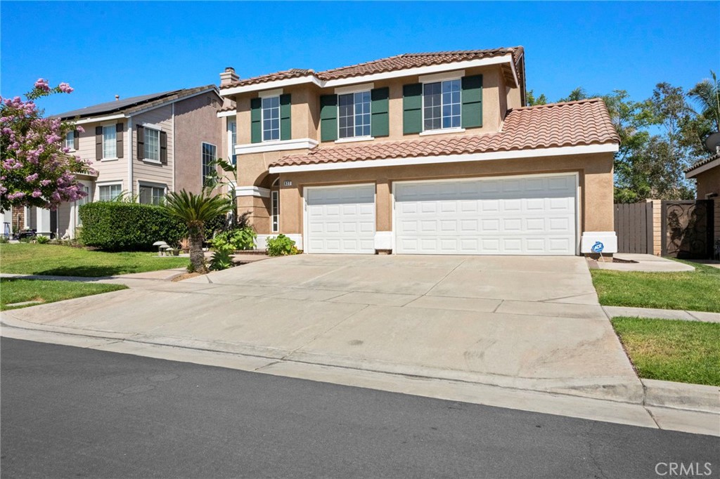 827 La Cadena Lane