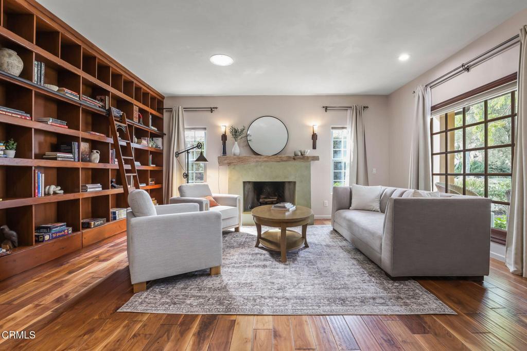 12244 Tiara Street