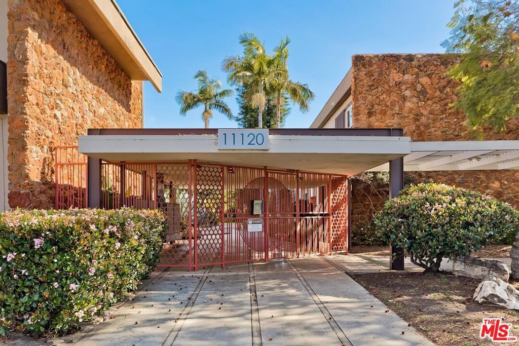 Photo of 11120 Queensland Street #C26, Los Angeles, CA 90034 (MLS # 26657055)