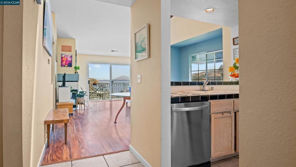 311 Stinson St 7