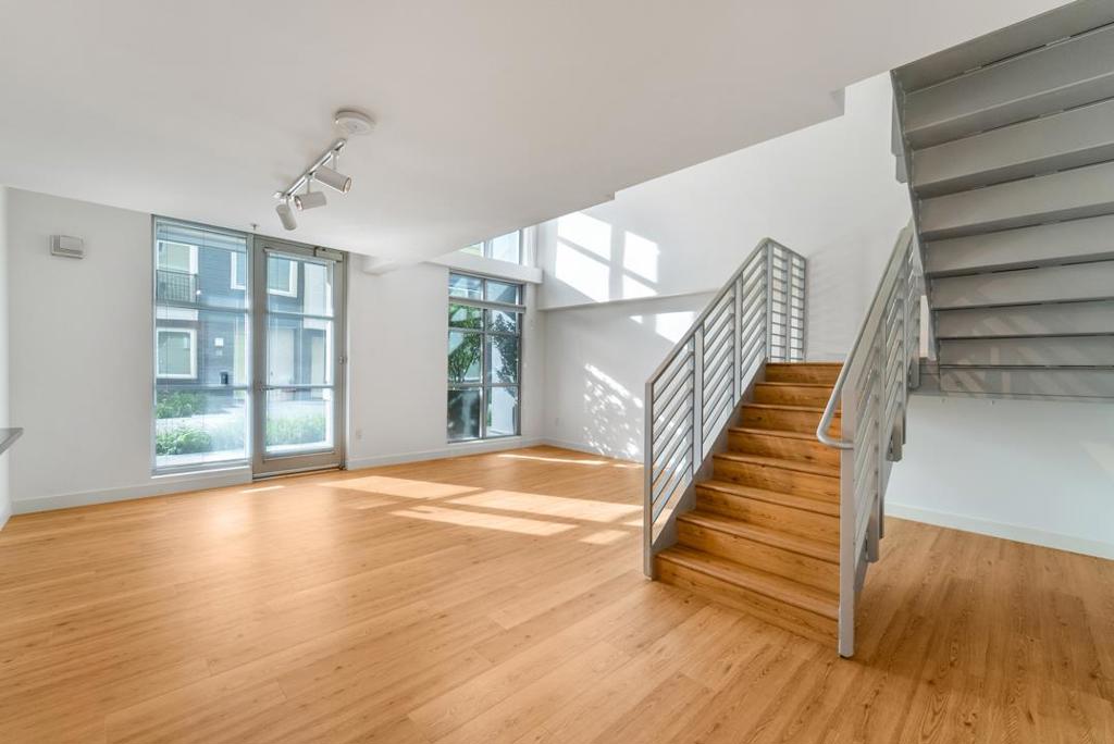 175 W Saint James Street 106