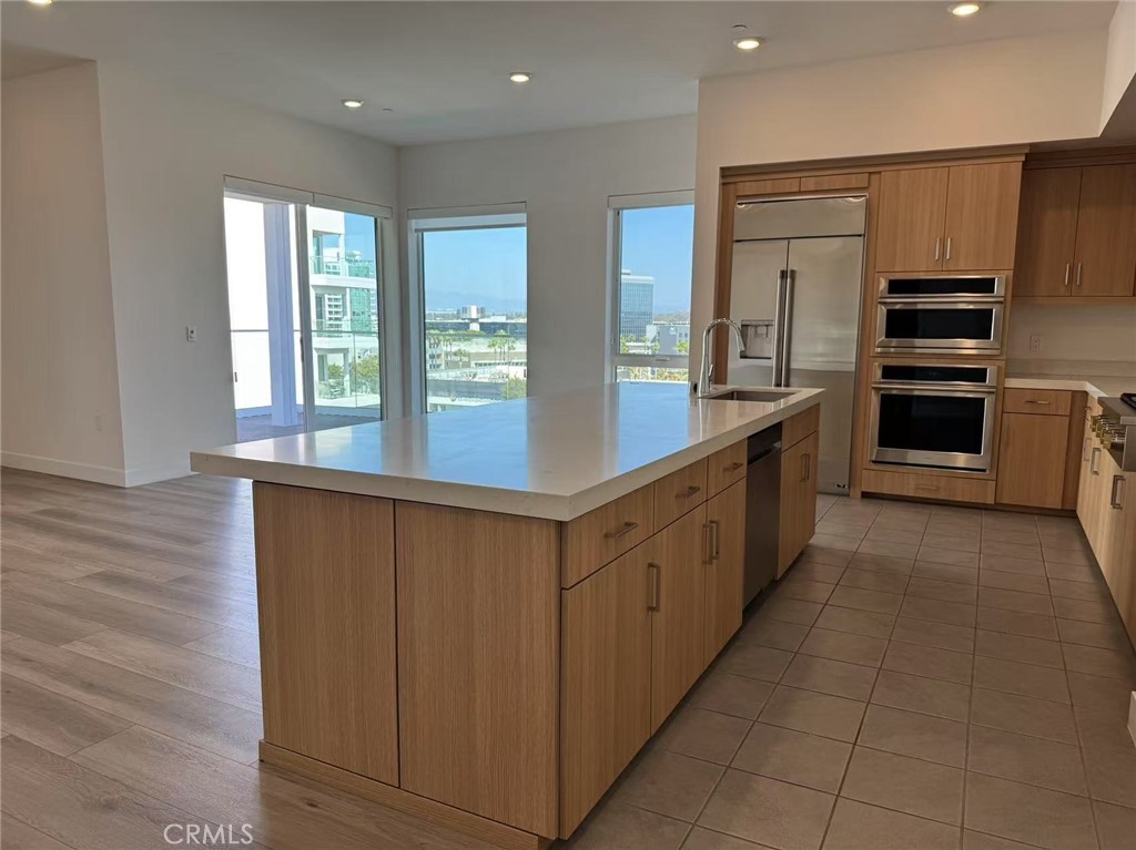 2612 Rivington
