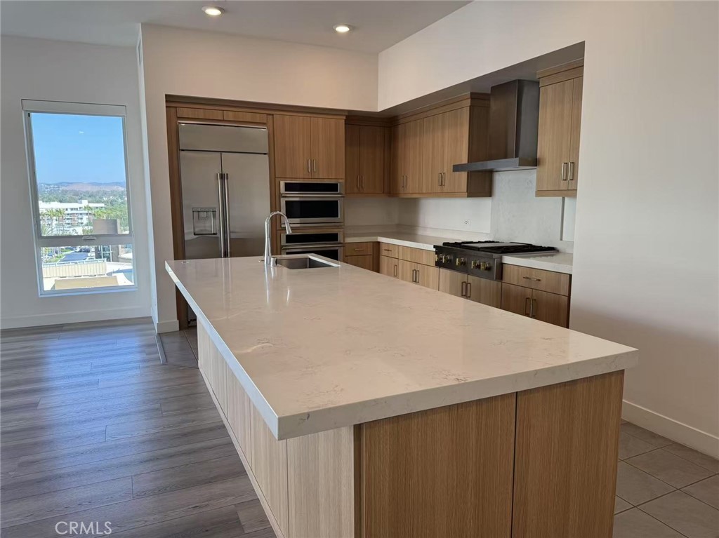 2612 Rivington