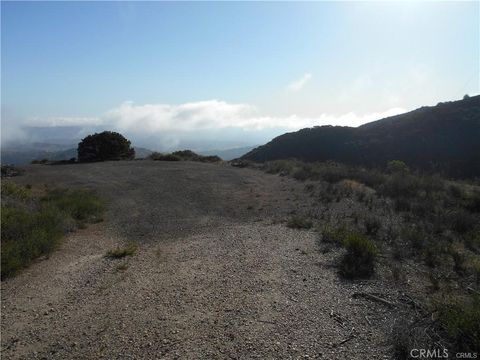 Tiny photo for 14105 County Kerry Lane, Atascadero, CA 93422 (MLS # NS25226700)