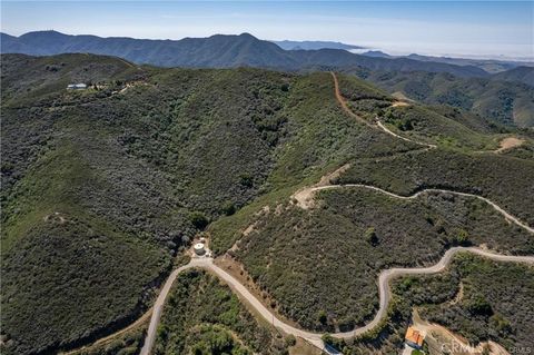 Tiny photo for 14105 County Kerry Lane, Atascadero, CA 93422 (MLS # NS25226700)