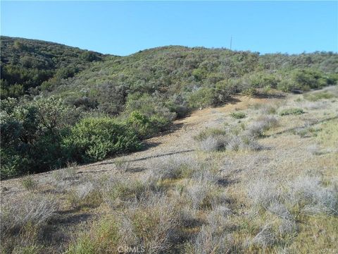 Tiny photo for 14105 County Kerry Lane, Atascadero, CA 93422 (MLS # NS25226700)