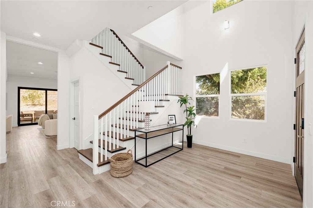 673 Castlehill Drive