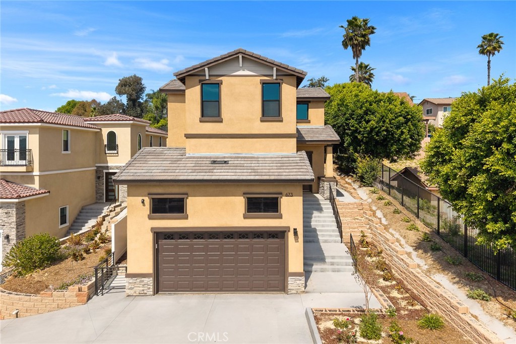 673 Castlehill Drive