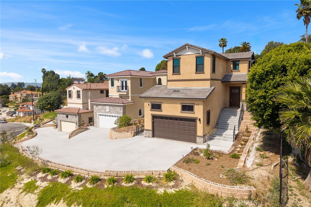 673 Castlehill Drive