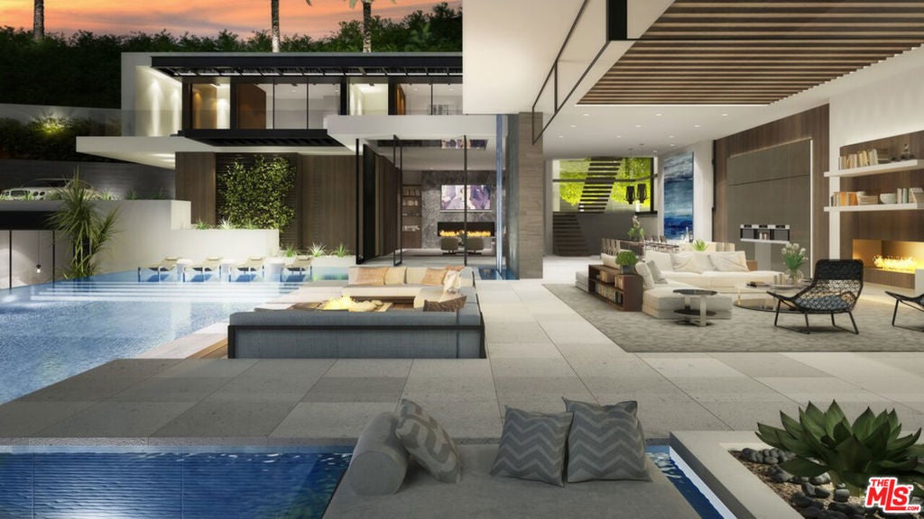 2275 Sunset Plaza