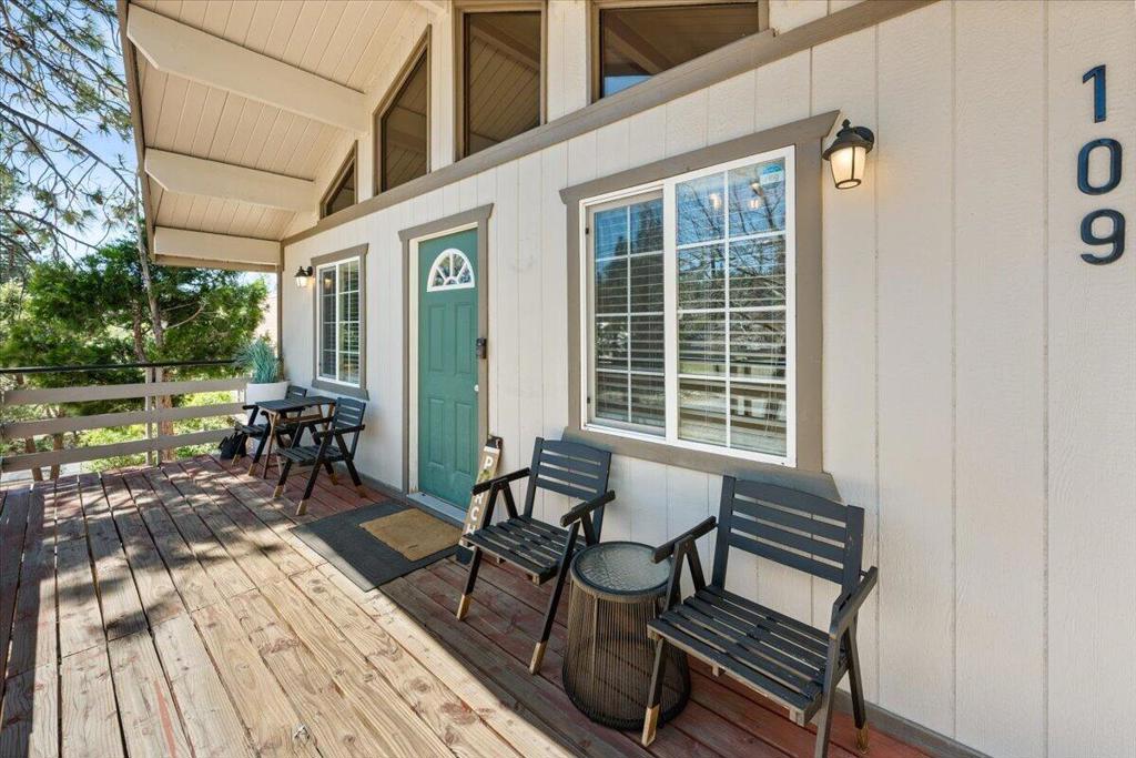 109 E Country Club Boulevard