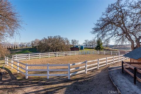 Tiny photo for 6275 Twin Canyon Ln, Creston, CA 93432 (MLS # NS26063931)