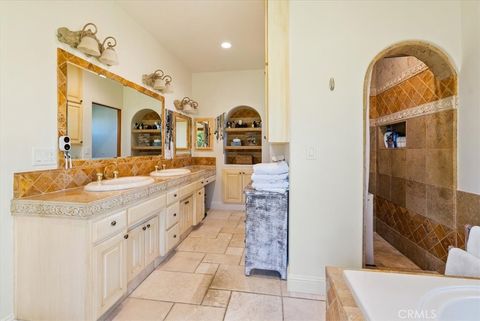 Tiny photo for 6275 Twin Canyon Ln, Creston, CA 93432 (MLS # NS26063931)