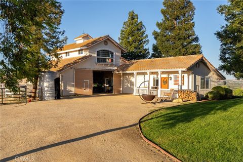 Tiny photo for 6275 Twin Canyon Ln, Creston, CA 93432 (MLS # NS26063931)