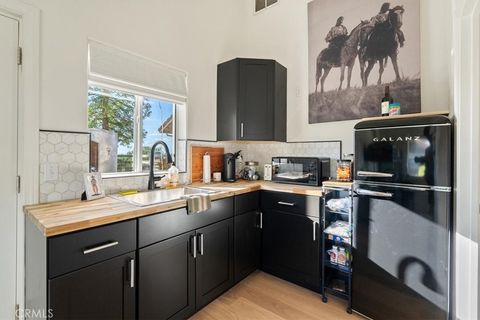 Tiny photo for 6275 Twin Canyon Ln, Creston, CA 93432 (MLS # NS26063931)