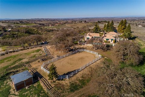 Tiny photo for 6275 Twin Canyon Ln, Creston, CA 93432 (MLS # NS26063931)