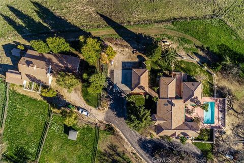 Tiny photo for 6275 Twin Canyon Ln, Creston, CA 93432 (MLS # NS26063931)