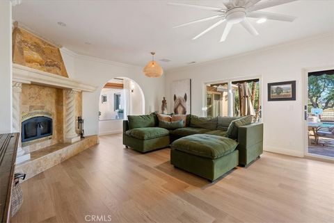 Tiny photo for 6275 Twin Canyon Ln, Creston, CA 93432 (MLS # NS26063931)