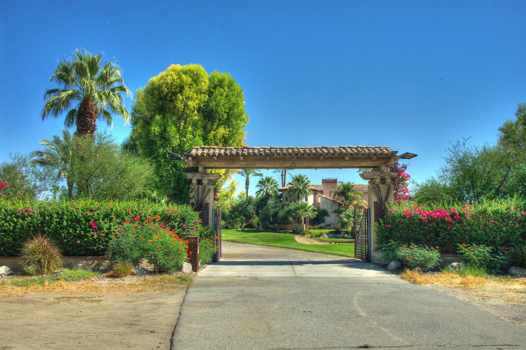 Vista Santa Rosa - Residential