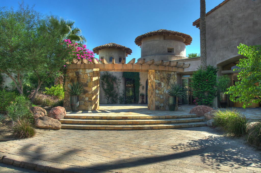 Vista Santa Rosa - Residential