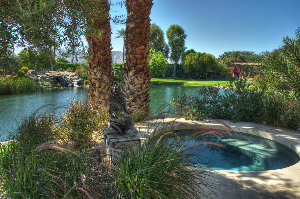 Vista Santa Rosa - Residential