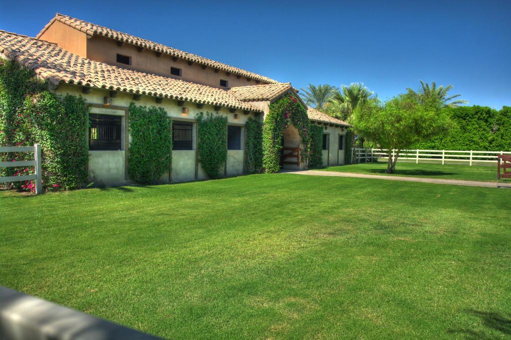 Vista Santa Rosa - Residential