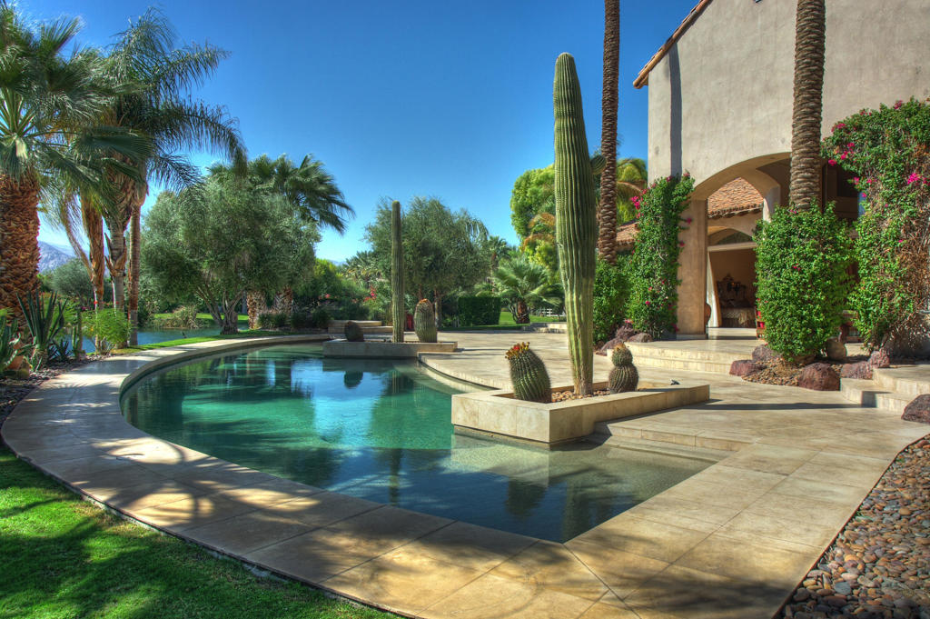 Vista Santa Rosa - Residential