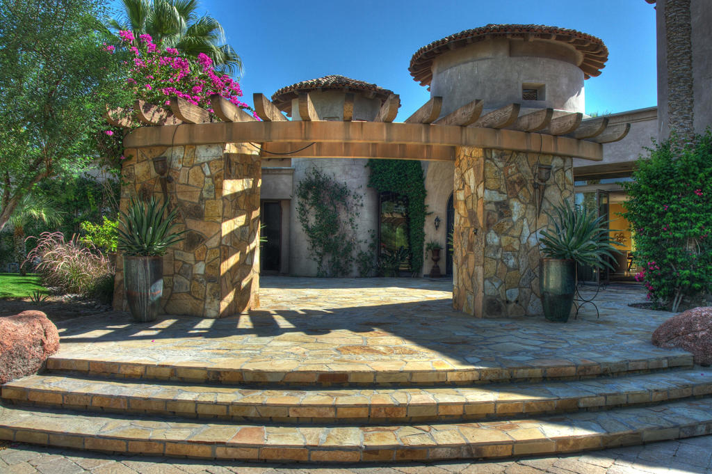 Vista Santa Rosa - Residential