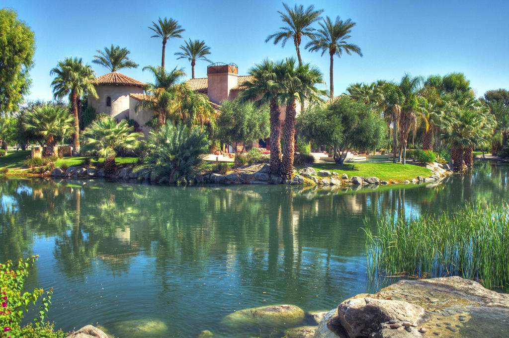 Vista Santa Rosa - Residential