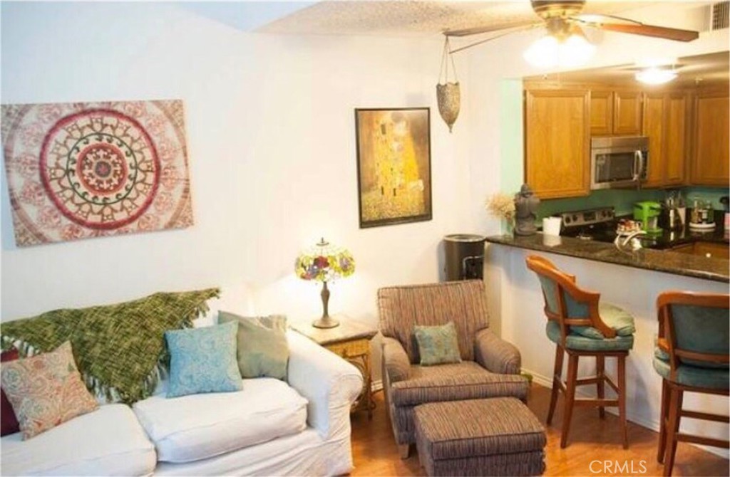 Downtown (DT) - Residential Lease