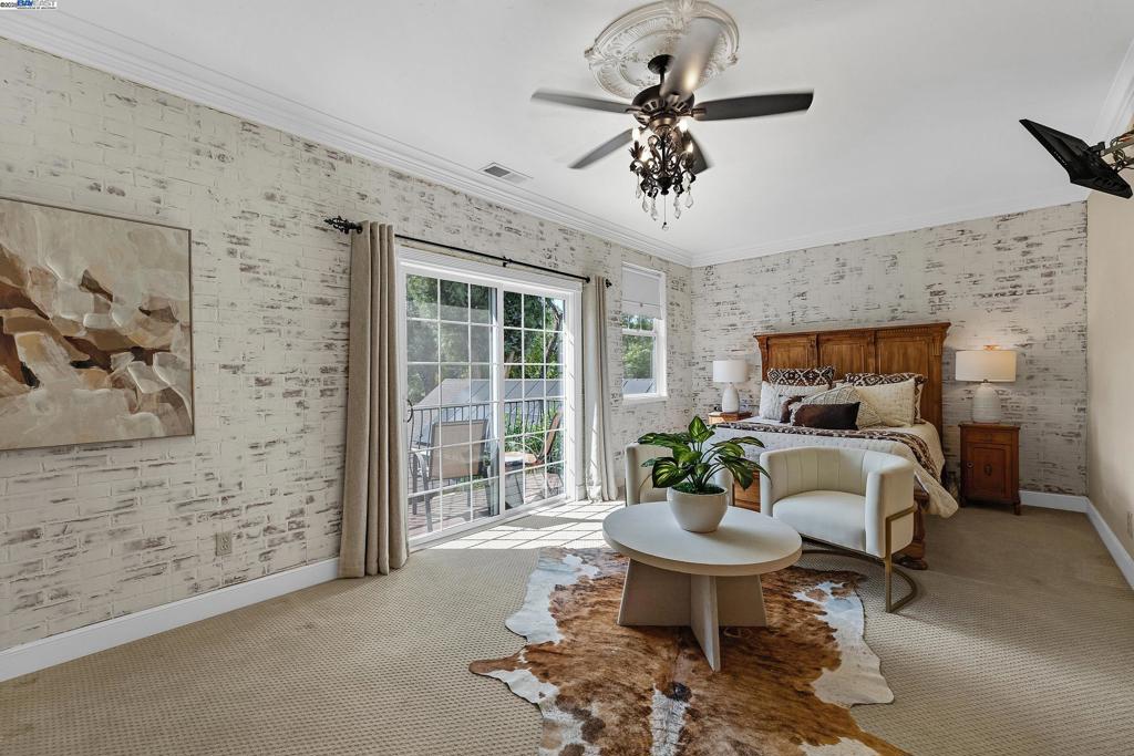 HAPPY VALLEY - Residential