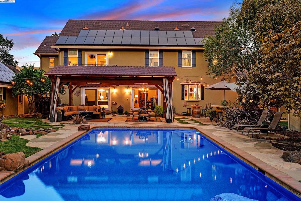 HAPPY VALLEY - Residential