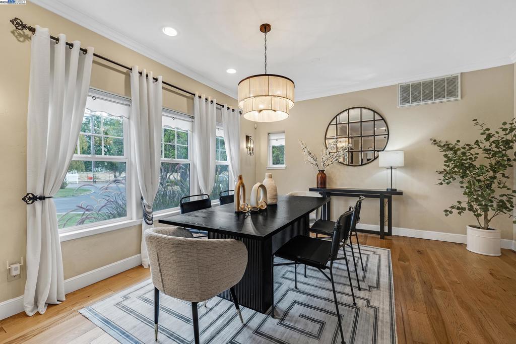 HAPPY VALLEY - Residential