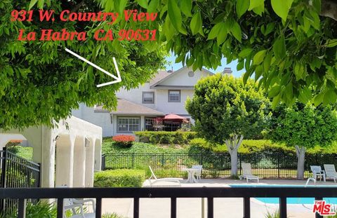 931 W Country View La Habra CA 90631