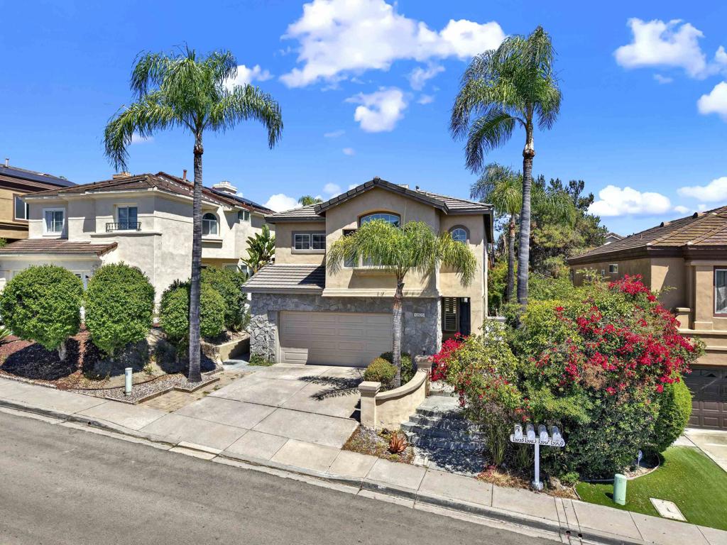 13925 Carmel Ridge Rd