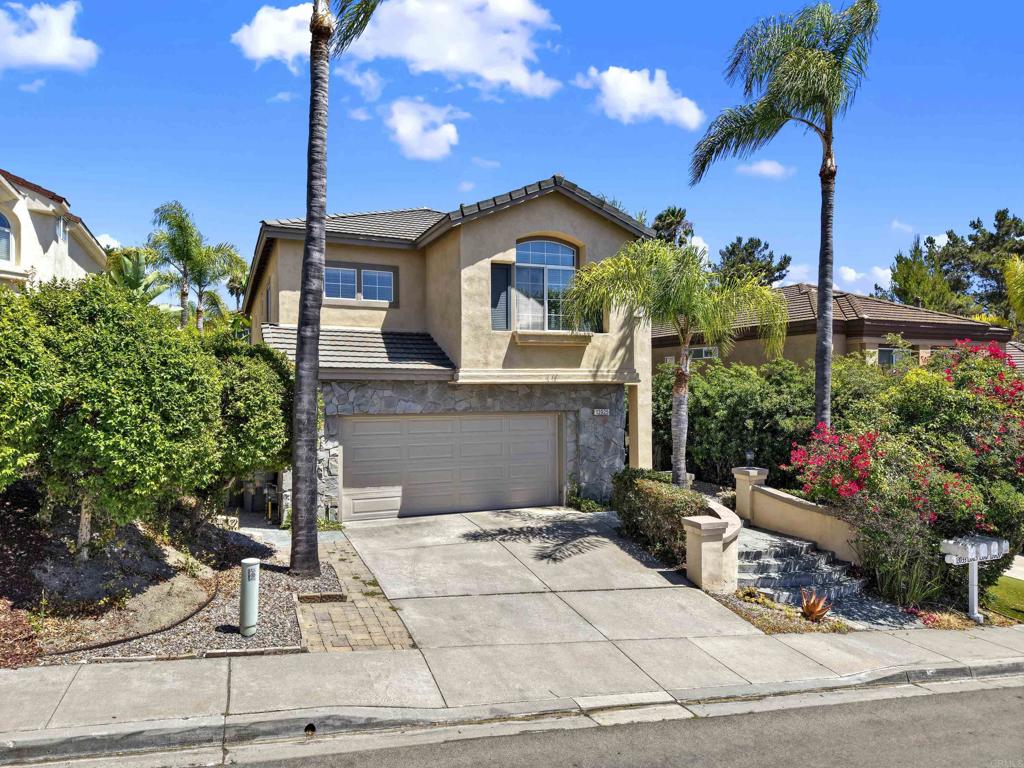 13925 Carmel Ridge Rd