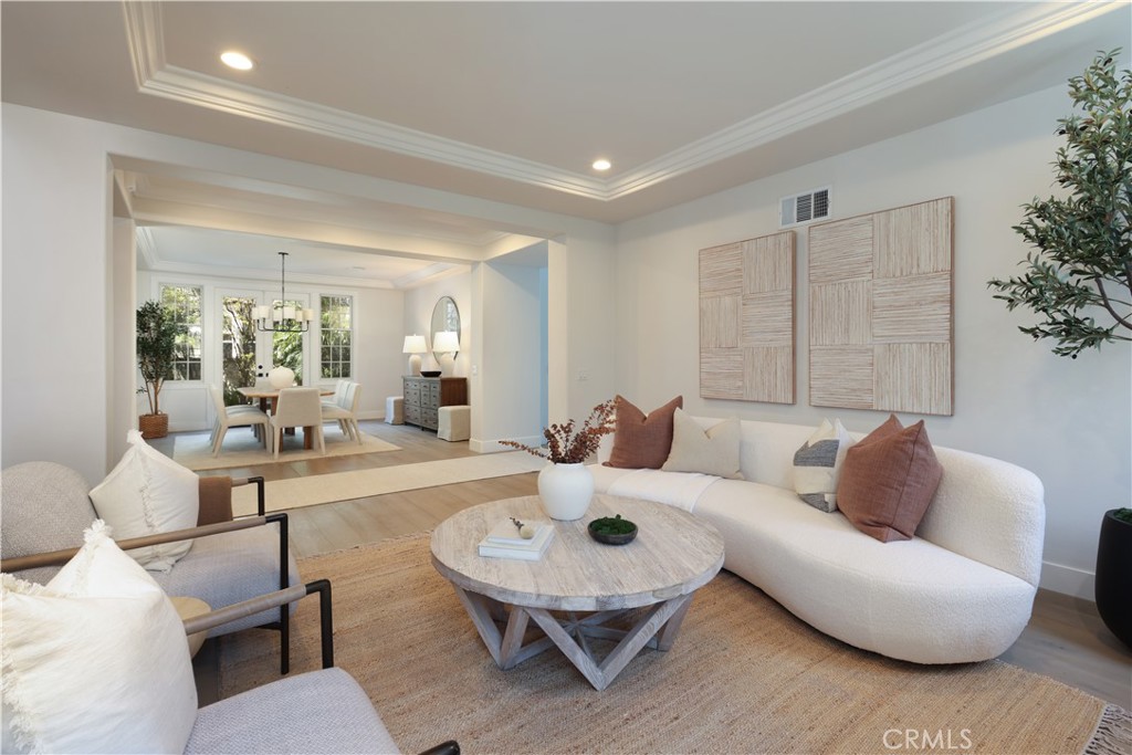 Castaways (CAST) - Residential Lease