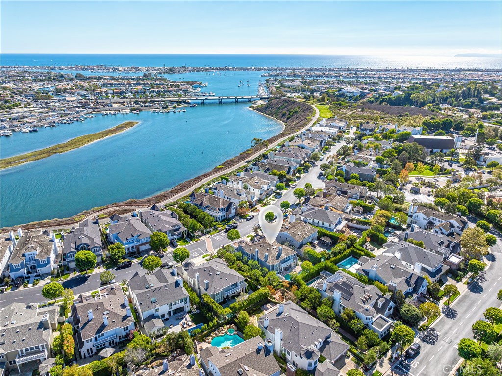 Castaways (CAST) - Residential Lease