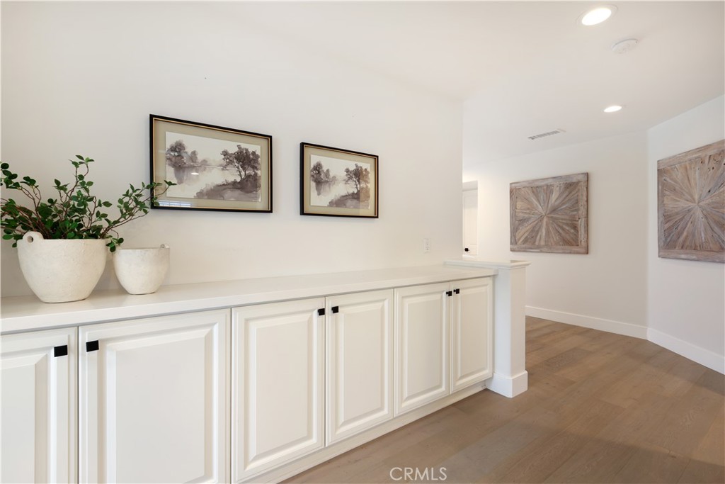 Castaways (CAST) - Residential Lease