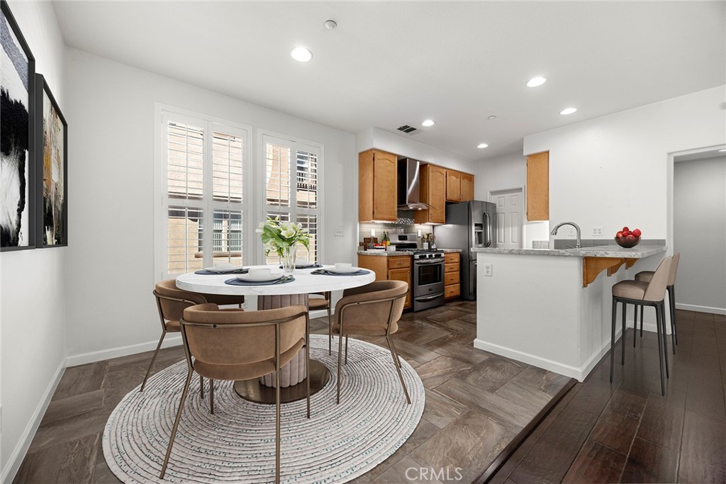 748 748 Ashby Lane 55