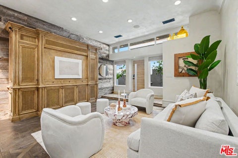 Photo of 2408 34th Street #4, Santa Monica, CA 90405 (MLS # 26975379)
