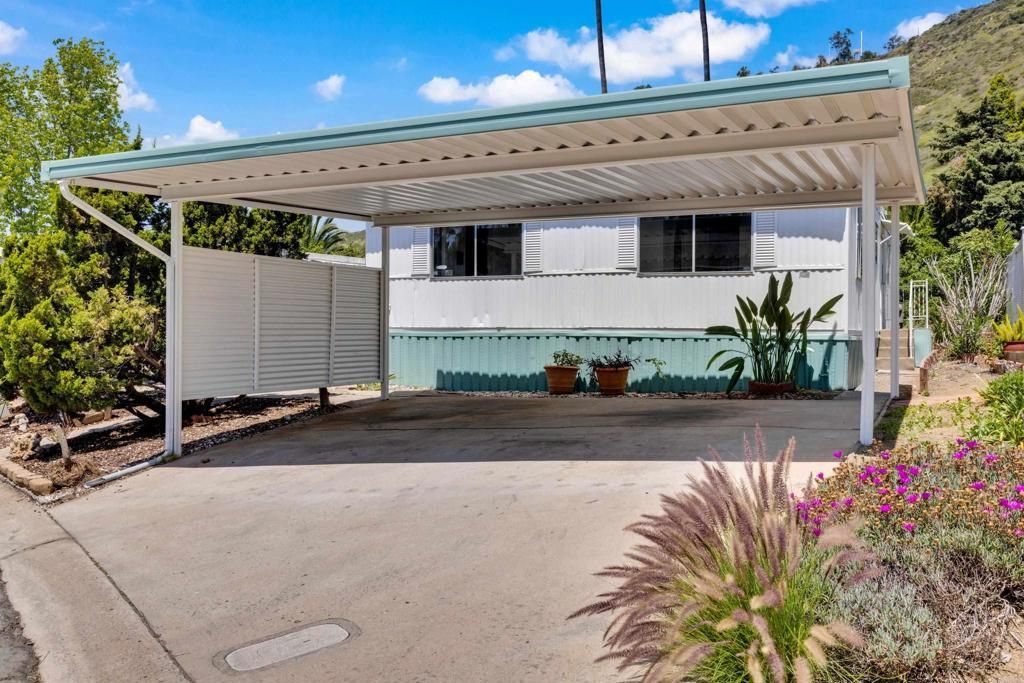 listing image 130728116978735663544